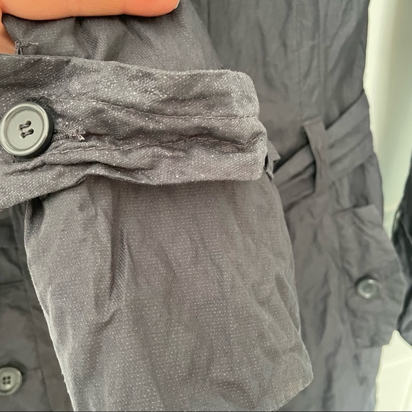Oxmo wrinkle trench coat in a blueish gray size medium fits around an 8 - Picture 4 of 10